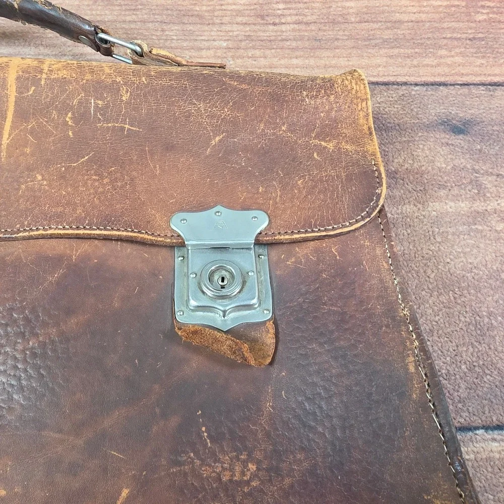 Vintage Leather Briefcase Mens Large Brown Good Patina Satchel Bag